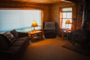 Taylor Mountain Cabin - Image 4