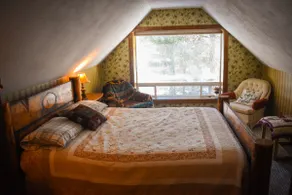 Taylor Mountain Cabin - Image 2