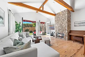 Laguna Beach Coastal Cottage - Image 3