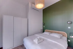 Five to Sète - Azurite - Image 3