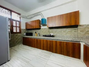 Modern 2BHK Serviced Apt | Sec 45 | Peaceful Area - Image 5