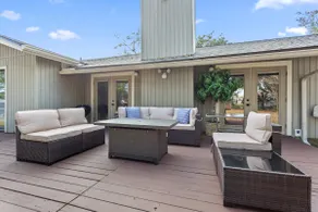 Spacious Full Home at the Sunset Pad in FWB! - Image 3