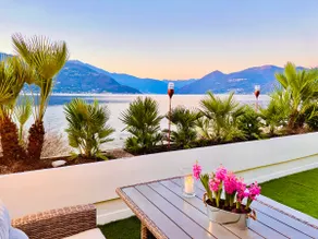 Lake Maggiore Beachhouse Traumlage / Bootsgarage - Image 2
