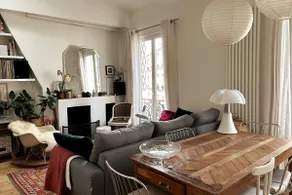 Artists' Loft: Design, Charm, History in Paris - Image 3