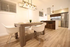 Contemporary minimalist in the heart of Rosemont. - Image 4