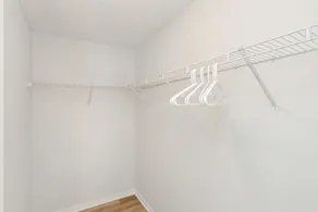 1413- Sleeps 10, Central Location, Pets ok - Image 4