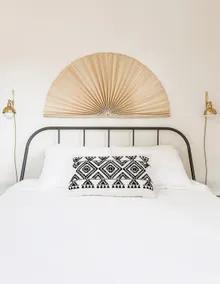 Cozy backyard guesthouse in Sunset Hill - Image 2