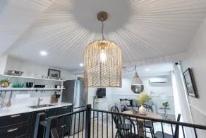 Chic Guest Suite with Private Entrance - Image 2