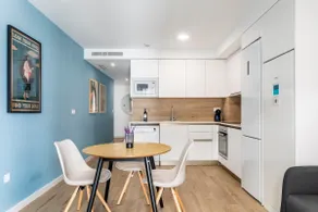 Brand new and super central · Seasonal Rental - Image 2