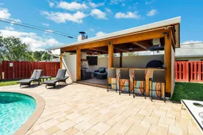 Palm Villa | Outdoor Bar & Grill• Heated Pool - Image 2