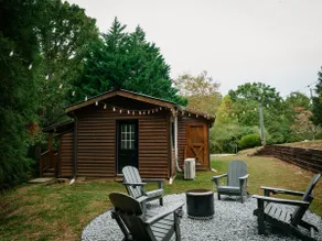 Cabin Hideaway near Lake Lanier - Image 4