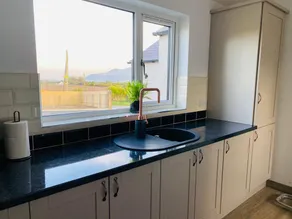 Roddys cottage three bedroom with hot tub sleeps6 - Image 4