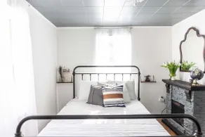 Apartment Therapy Woodland Cottage • Pets OK - Image 4