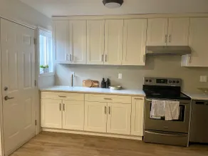 1-bedroom, new & modern apartment, North Vancouver - Image 3