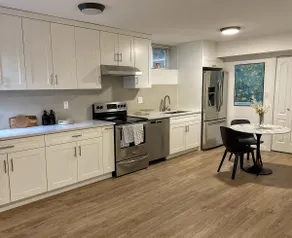 1-bedroom, new & modern apartment, North Vancouver - Image 2