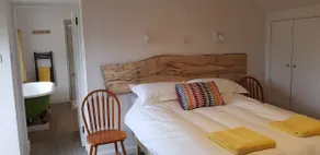 Modern Coach House with sea views by St Andrews - Image 3