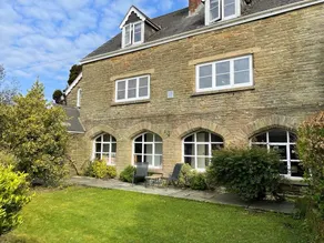 Unique accommodation in the centre of Kingsbridge - Image 3