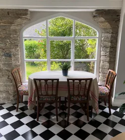 Unique accommodation in the centre of Kingsbridge - Image 4