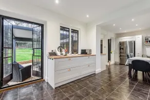 Charming 3 bed lodge house in rural location - Image 4