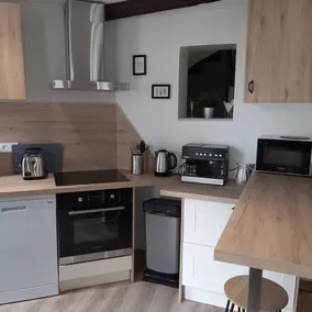 Pleasant townhouse in Vic-le-Comte - Image 3