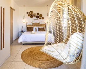 Feel the Aegean vibe at this beachfront boho condo - Image 3