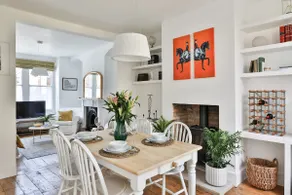 Striking Townhouse & Garden - Heart of Oxford City - Image 4