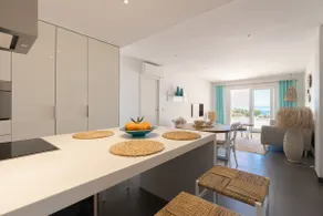 Beachfront. Direct access to Cala del Soio - Image 4