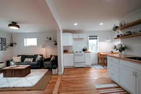 Elegant Boho apartment in downtown Orrville - Image 4