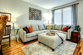 Luxury King Downtown Tallahassee Condo - Image 4