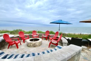 DIRECTLY on the ocean. Entire private first floor. - Image 2