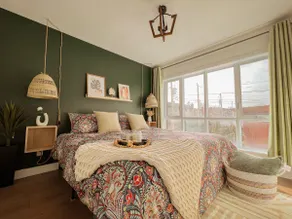 Cozy Green Oasis 1987 Collection w/2BR,Parking,DT - Image 4