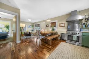 East Bay Garden Oasis w/ Hot Tub Centrally Located - Image 2