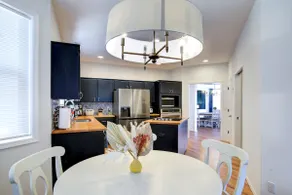 Craftsman Hideaway Haven *12 mins to PDX airport - Image 4