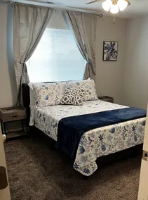 The Phoenix 3 bed/2 bath Short or Long Stays - Image 4