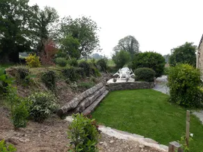 Country farmhouse - Image 4