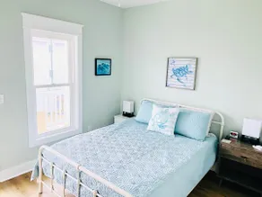 Brand New Beach House with huge private pool! 2-minute walk to the Beach ⭐️⭐️⭐️⭐️⭐️ - Image 5