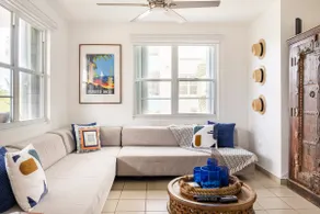 Beachfront Relaxing SPA Condo...Wifi, Private Access to Beach, Pool, Decks, BBQ - Image 3