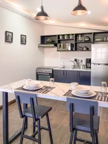 Authentic • Boho | Cozy | 2P + A/C + Parking - Image 3