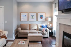 Trail’s End: Large, modern, 10min walk to town, ultra-fast Wi-Fi, heated floors! - Image 2