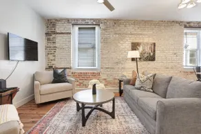 Historic Industrial Downtown Loft on Broughton St. - Image 3