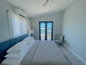 Oceanfront 4BR w/ Private Pool + Beach Access - Image 5