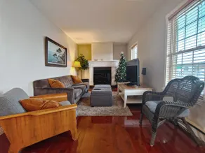 Cozy home in the city - Image 3