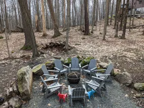 Family-Friendly Cabin: Arcade, Golf, Fire Pit - Image 3