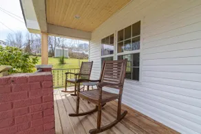 Remodeled 2BR · Steps to ETSU · Pets Welcome - Image 2