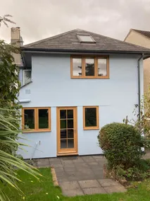 Delightful 3-Bedroom cottage with log burner - Image 4