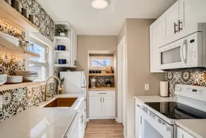 Olde Town Gold-2 bed/1 bath in Olde Town Arvada - Image 5