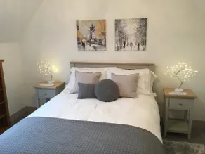 Spacious 1 bedroom apartment with parking and CCTV - Image 3