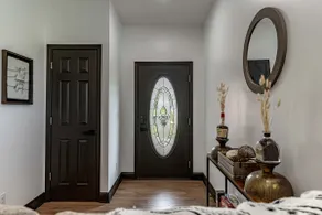 ✸ Luxurious, Modern 3 BR only 1.8mi from Etown Sports Park ✸ - Image 4