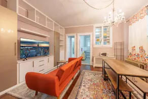 Quaint & charming century-old brownstone near NYC - Image 4