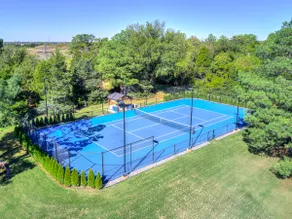 Resort living in Edmond with pool & tennis court! - Image 4